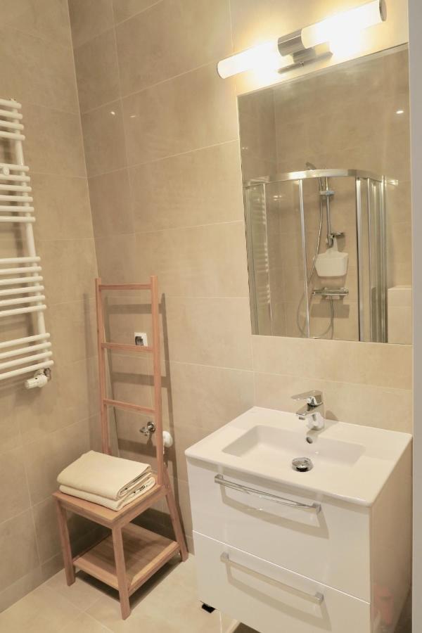 Appartement Bialy Apartament Centrum à Kołobrzeg Extérieur photo